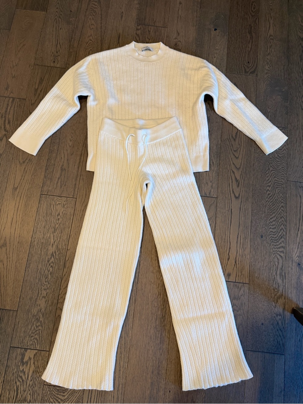 The Group Babaton Cream Wool Lounge Set